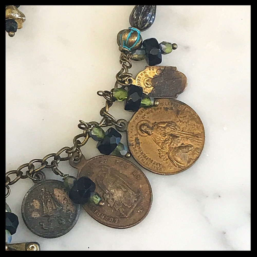 Vintage Religious Medallion & Cross Charm Necklace - Picture 5 of 7